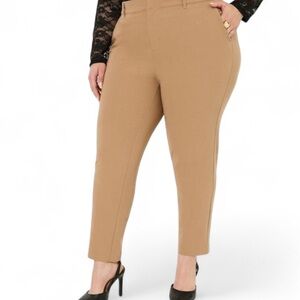 🌙 Torrid City High-Rise Cropped Pants in Camel NWT